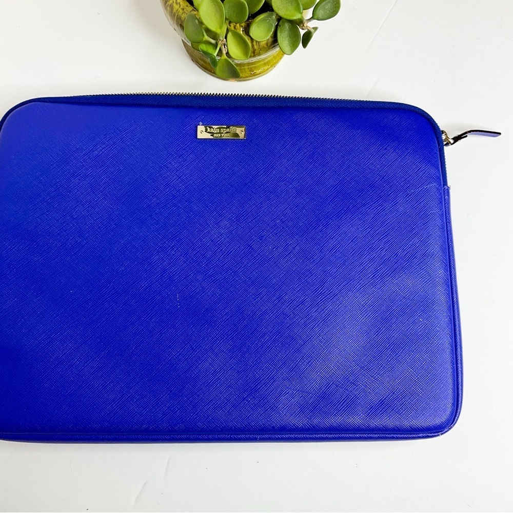 KATE SPADE Blue Leather Tablet/Laptop Sleeve – Designer Tech Case Saffiano